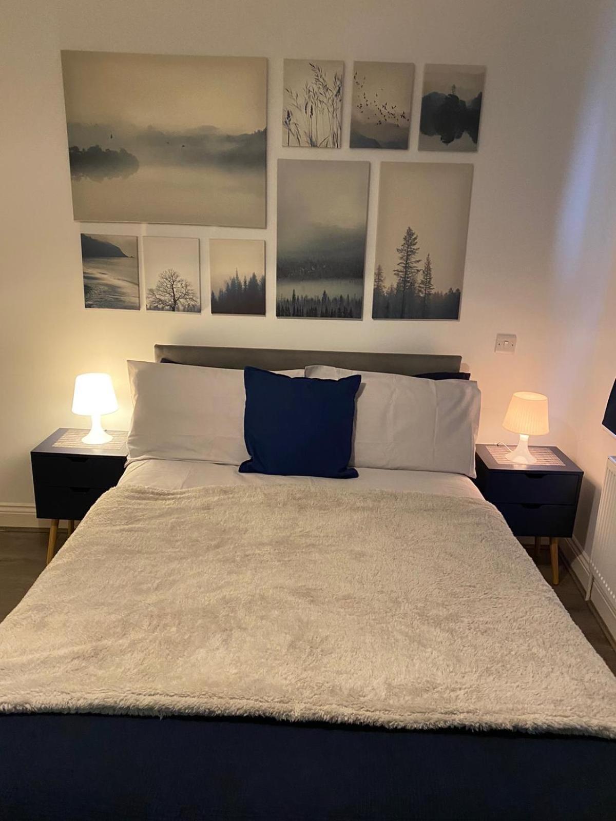 35 Mins To Central London. 3 Bedrooms. 2 Bathrooms With Garden Екстериор снимка